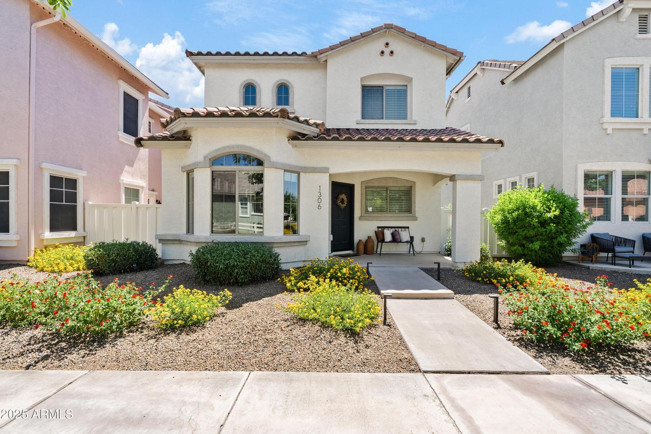 1306 S Minneola Ln., Gilbert, AZ 85296