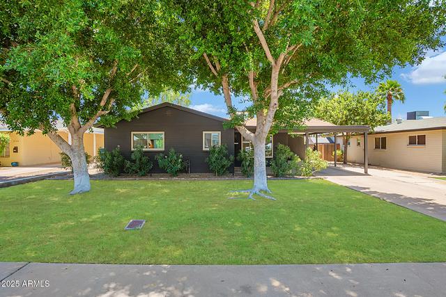 New Homes For Sale This Week That Attend Papago School: July 25th to July 31st