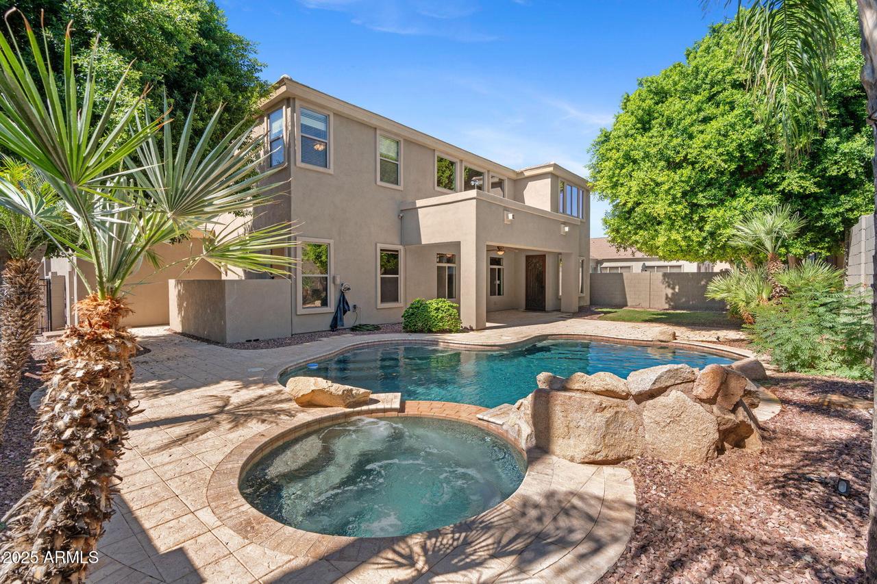 5006 W Swayback Pass, Phoenix, AZ 85083