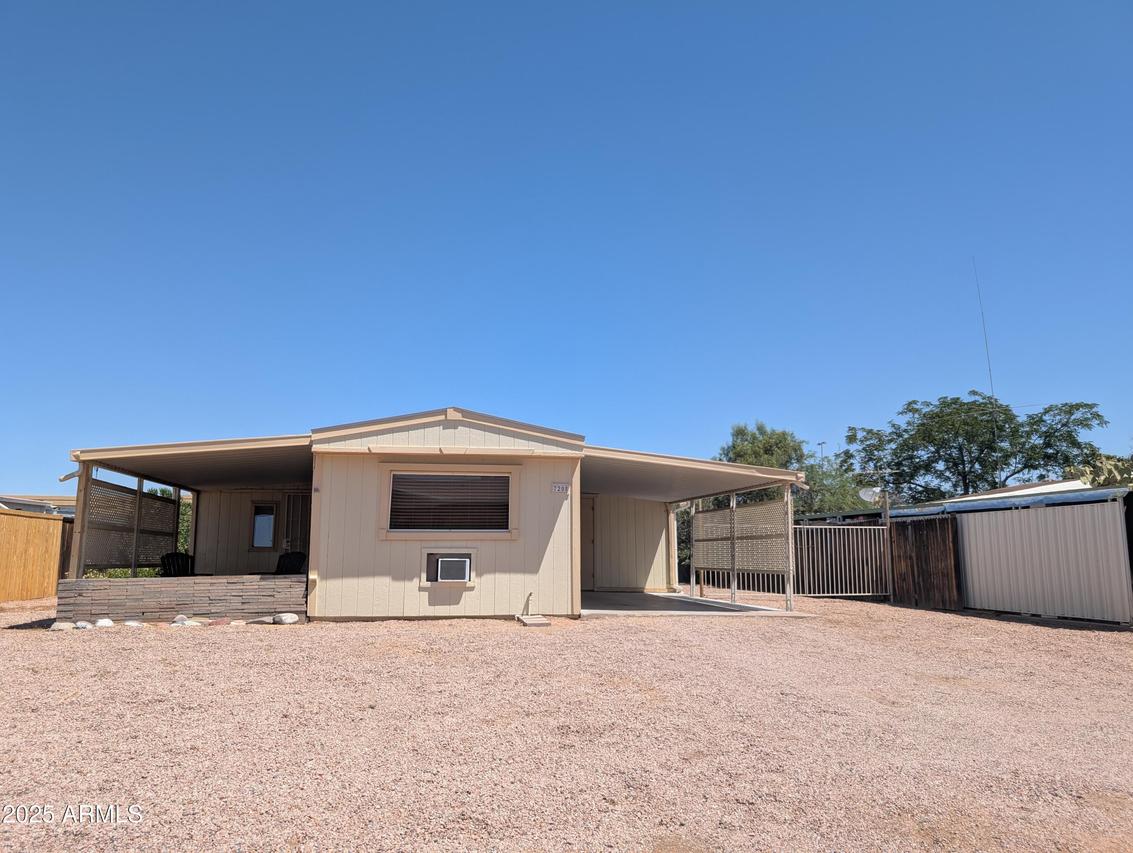 7208 E Inverness Ave., Mesa, AZ 85209