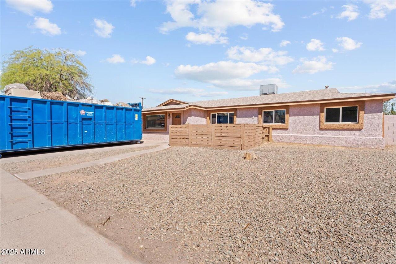 2054 W Chambers St., Phoenix, AZ 85041
