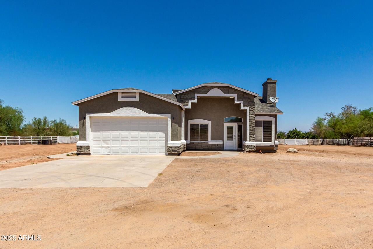 19218 E Hunt Hwy., Queen Creek, AZ 85142