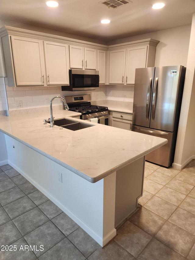 125 S 56th St. #12, Mesa, AZ 85206