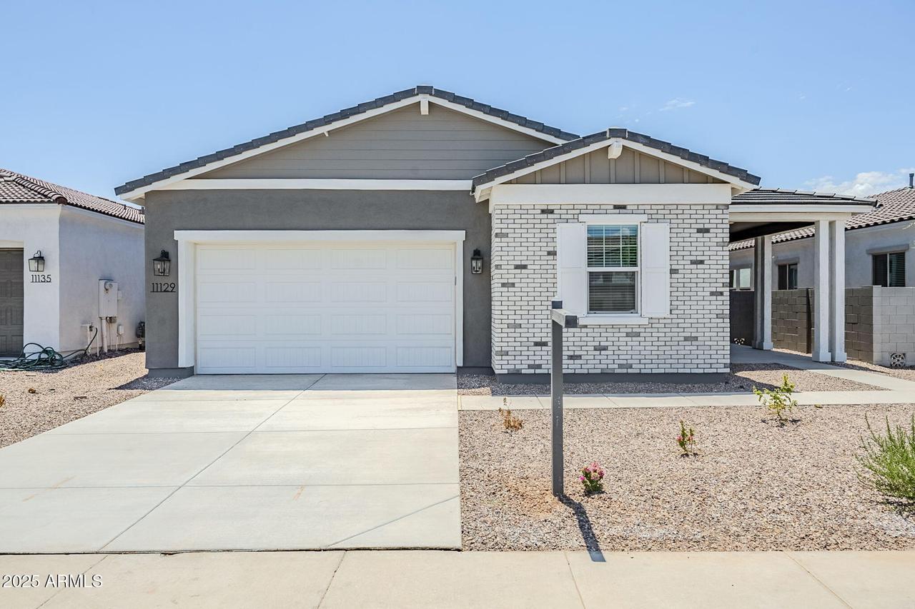 11129 E Ulysses Ave., Mesa, AZ 85212