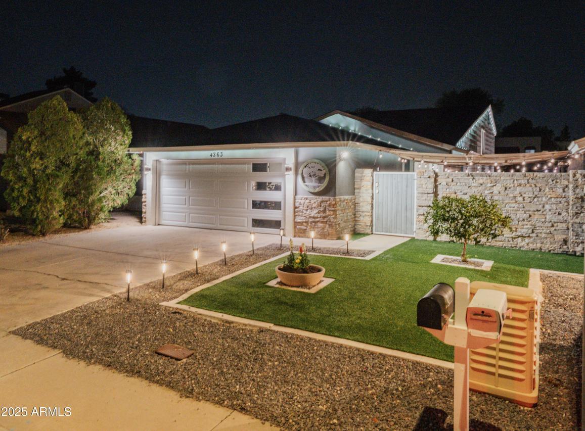 4263 E Contessa St., Mesa, AZ 85205