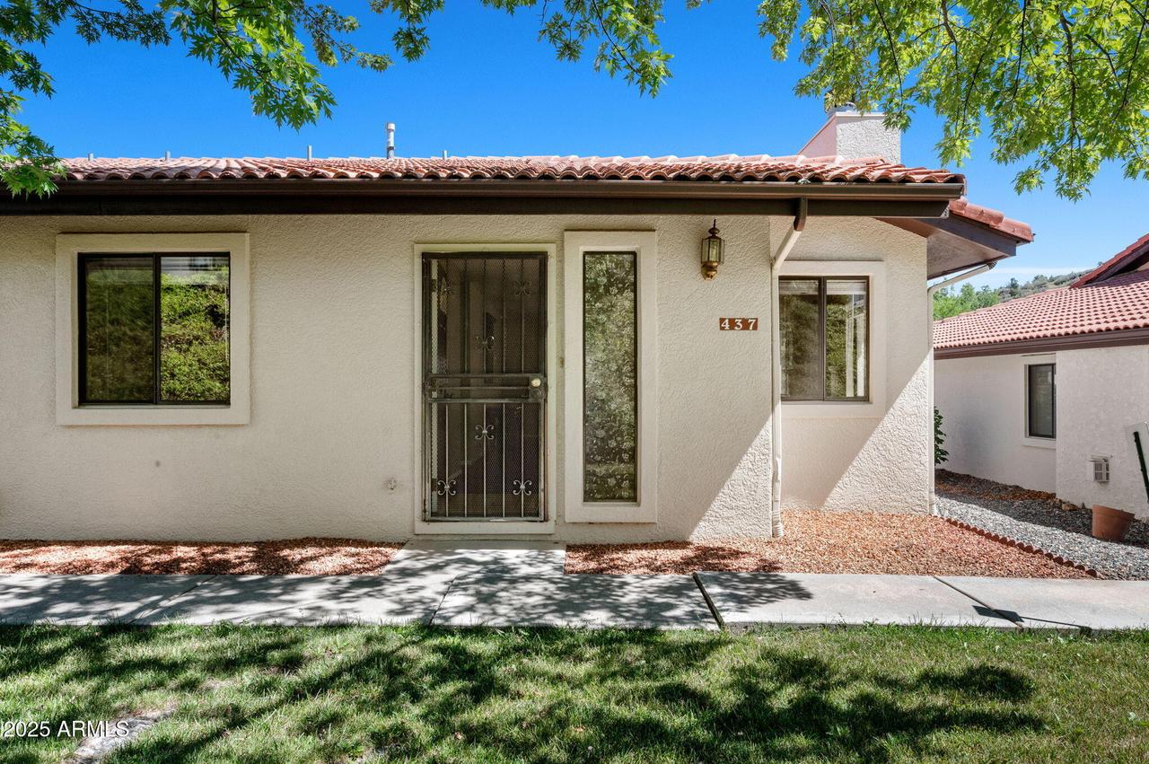 437 Foxfire Ln., Prescott, AZ 86301