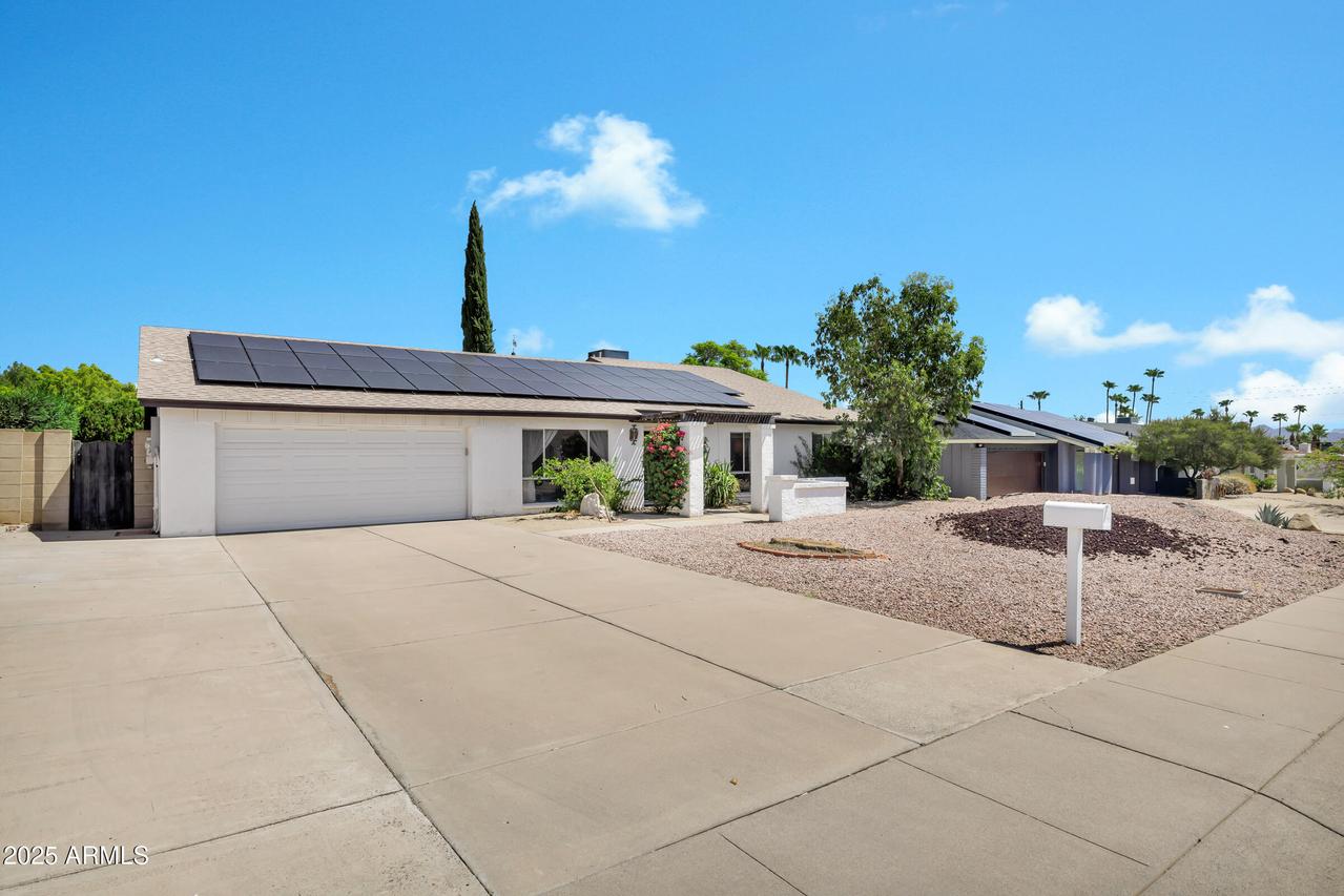 2354 E Sahuaro Dr., Phoenix, AZ 85028