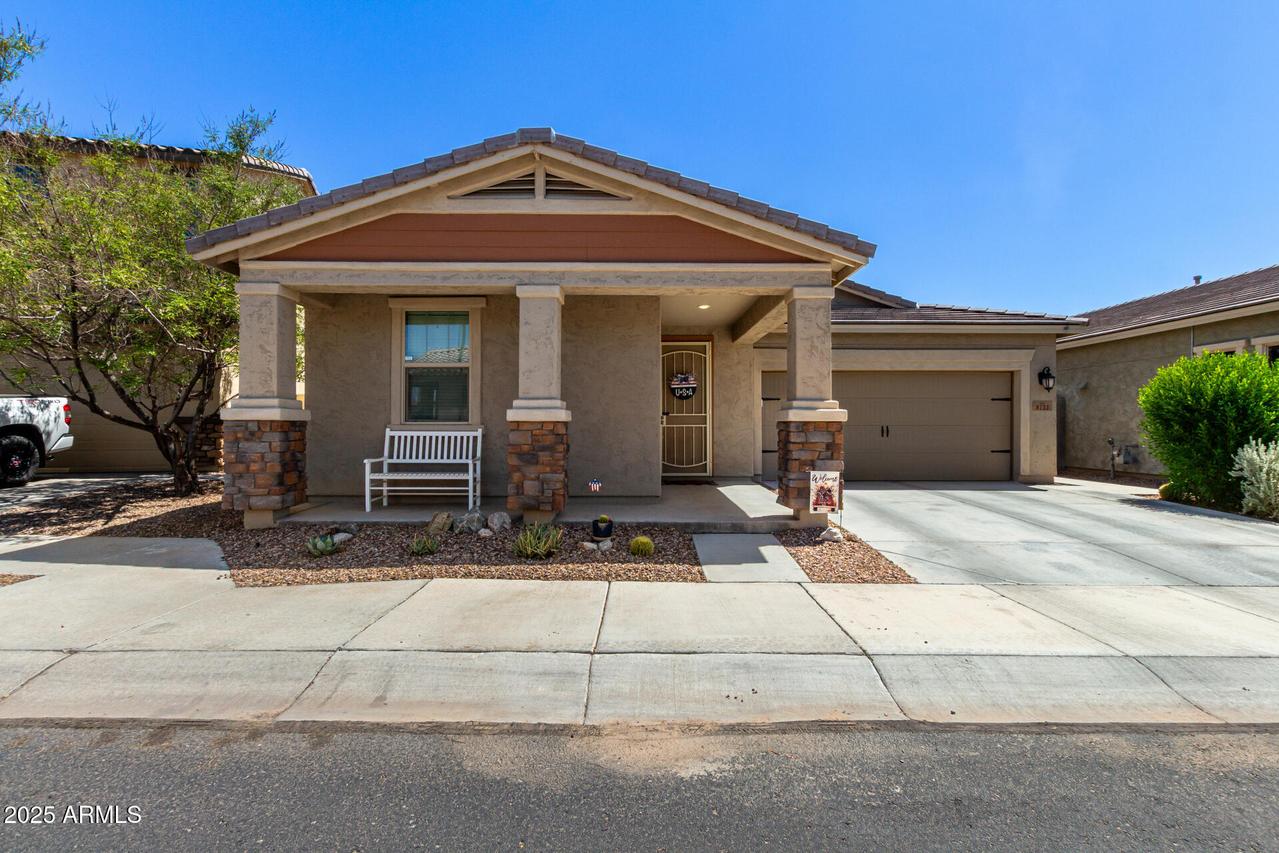 8733 E Nichols Ave., Mesa, AZ 85209