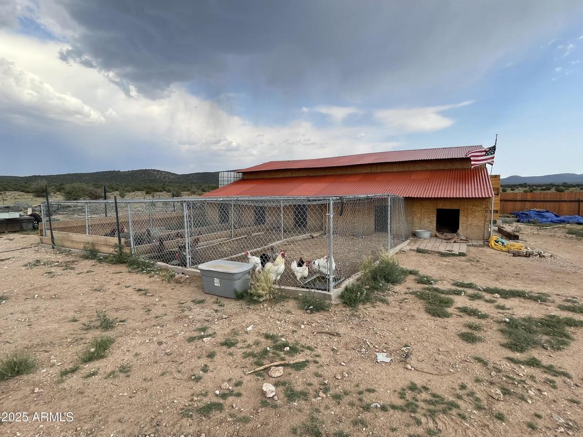 37495 W Fort Rock Rd. #922, Seligman, AZ 86337