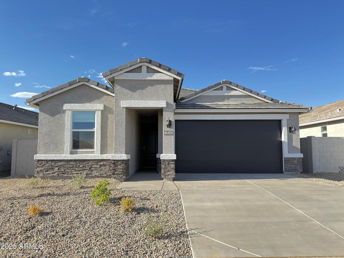 46454 W Lander Ln., Maricopa, AZ 85139