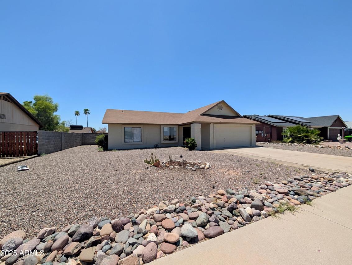 8933 W Mountain View Rd., Peoria, AZ 85345