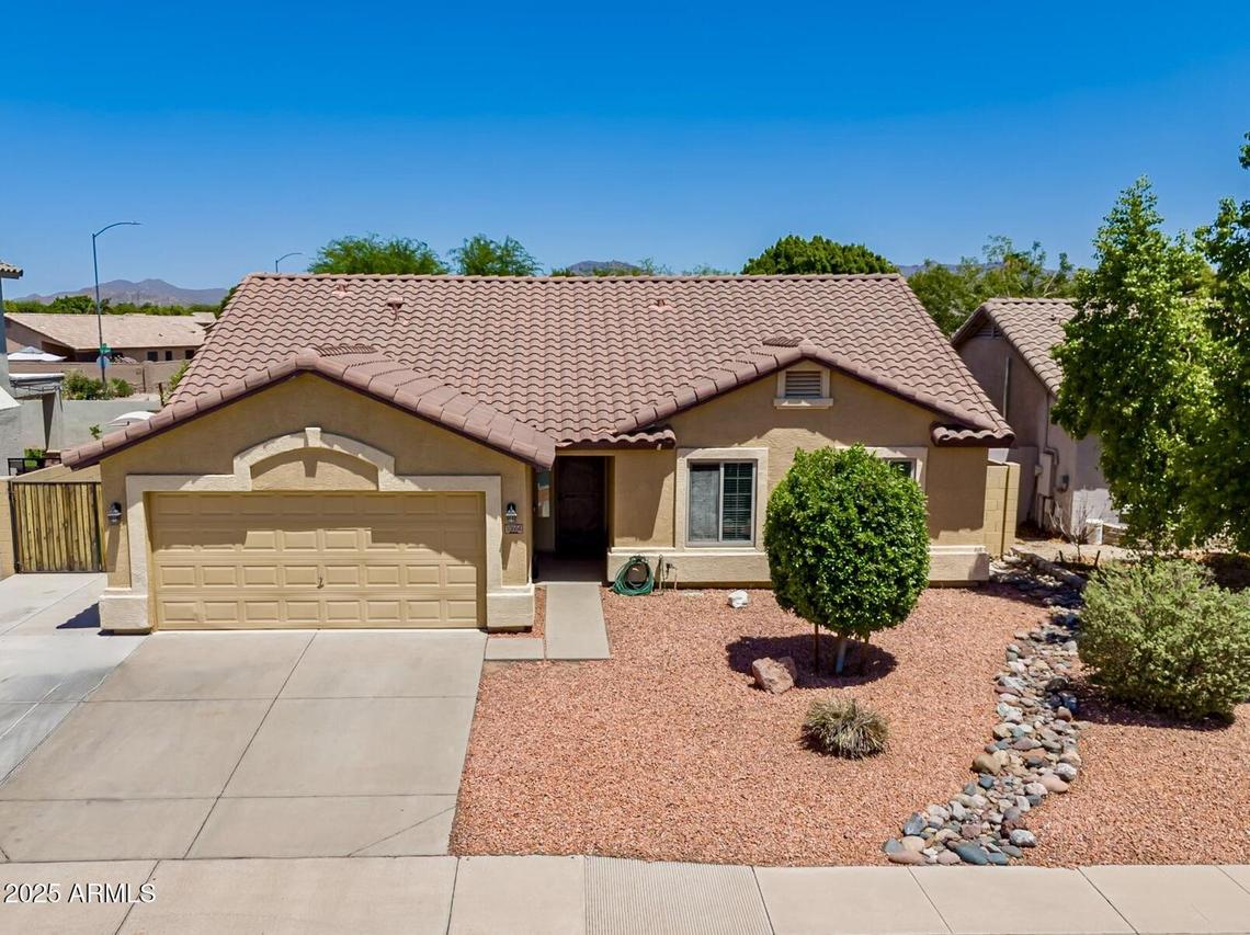 10664 E Forge Ave., Mesa, AZ 85208