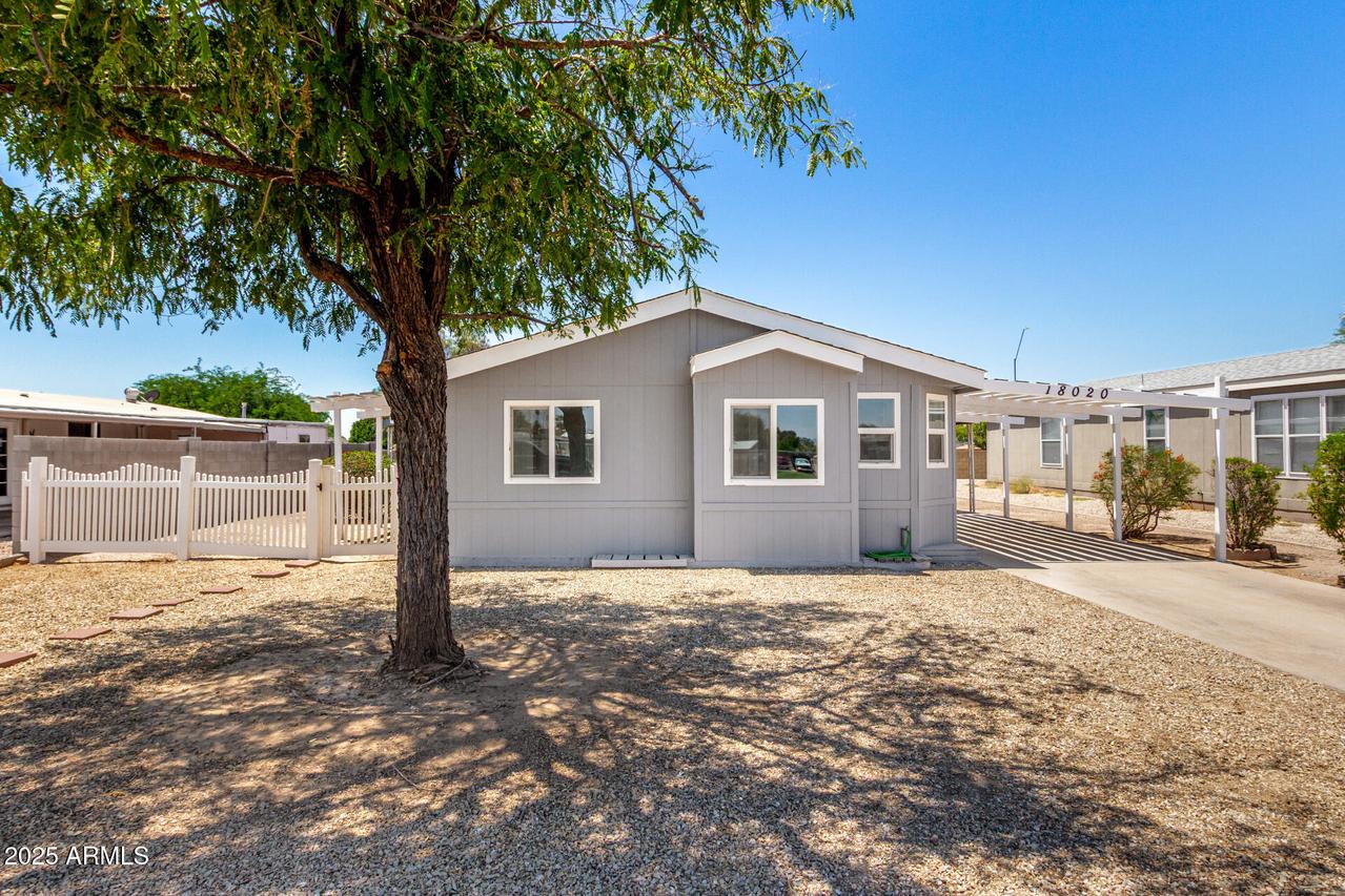 18020 N 1st St., Phoenix, AZ 85022
