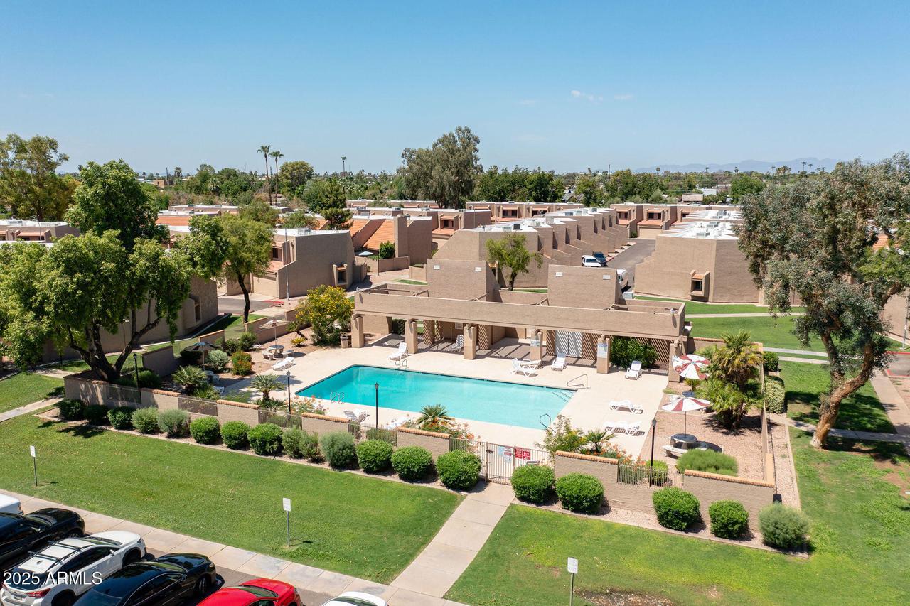 7338 N 43rd Ave., Glendale, AZ 85301