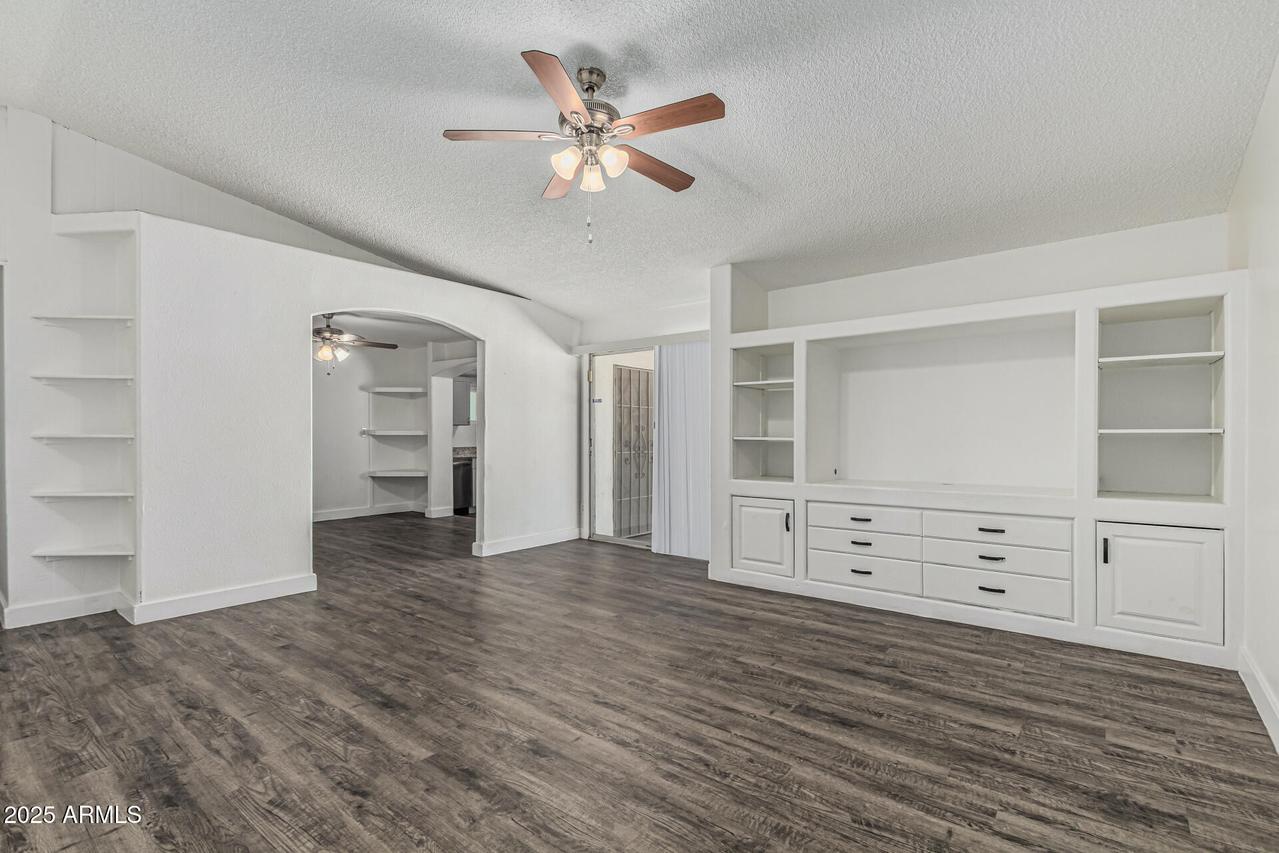 6948 W Monte Vista Rd., Phoenix, AZ 85035
