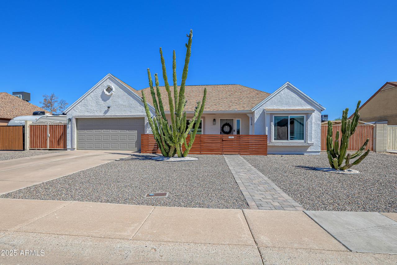 6914 W Sunnyside Dr., Peoria, AZ 85345