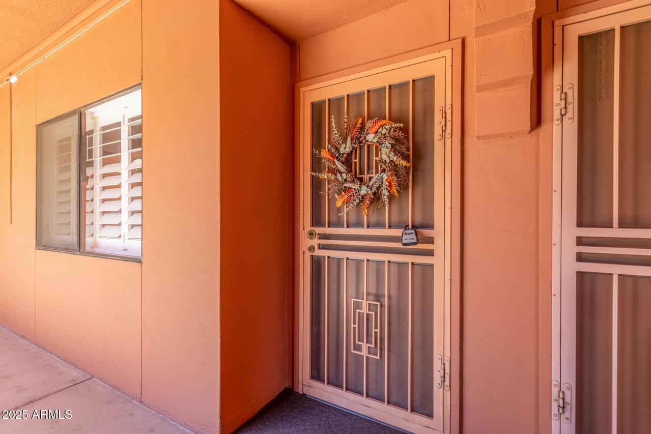12212 N Paradise Village Pkwy. #109, Phoenix, AZ 85032