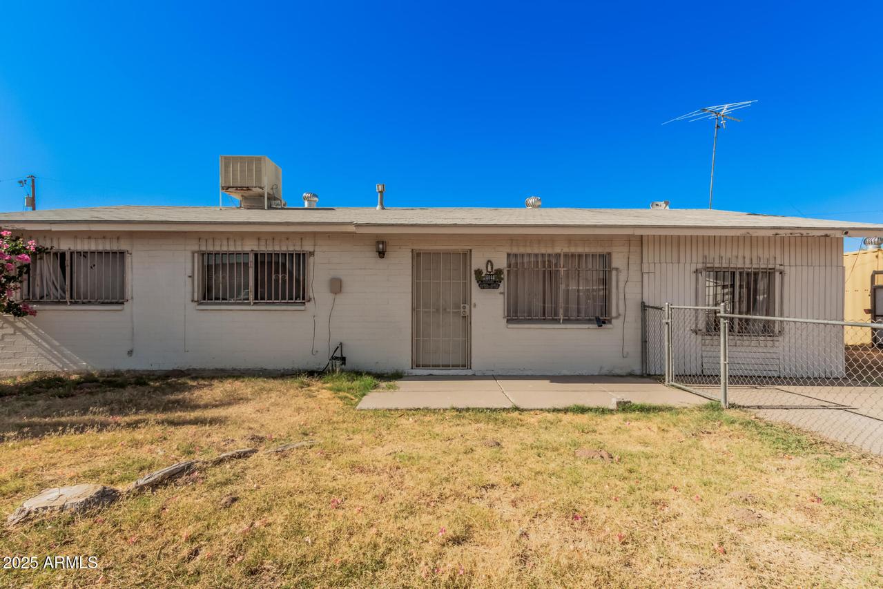 13140 W Tuckey Ln., Glendale, AZ 85307