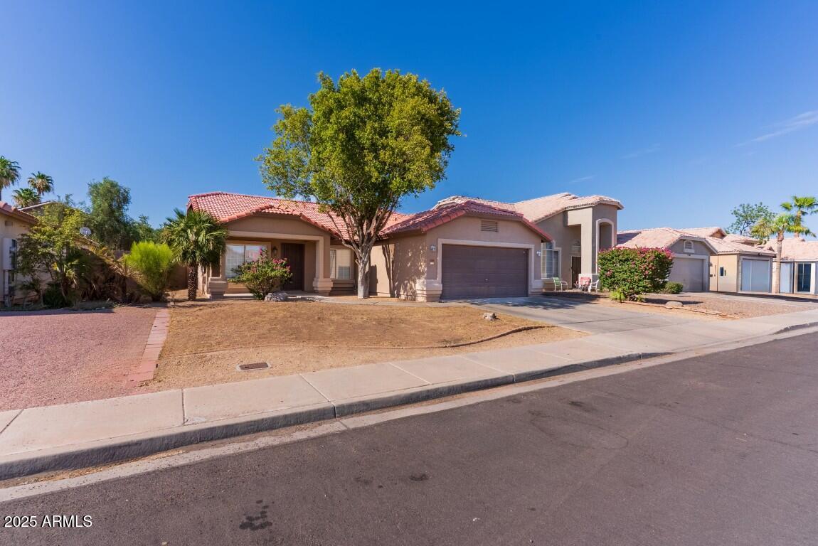 11592 W Hubbell St., Avondale, AZ 85392