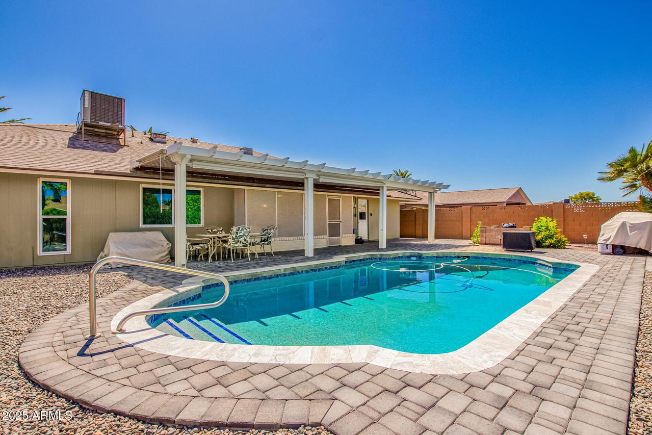 19826 N 129th Ave., Sun City West, AZ 85375