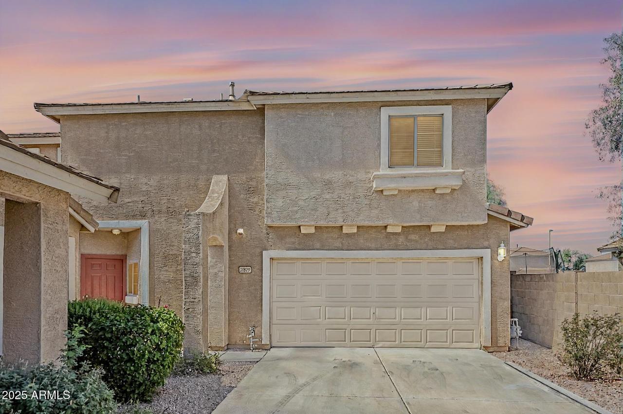 21829 N 40th Pl., Phoenix, AZ 85050