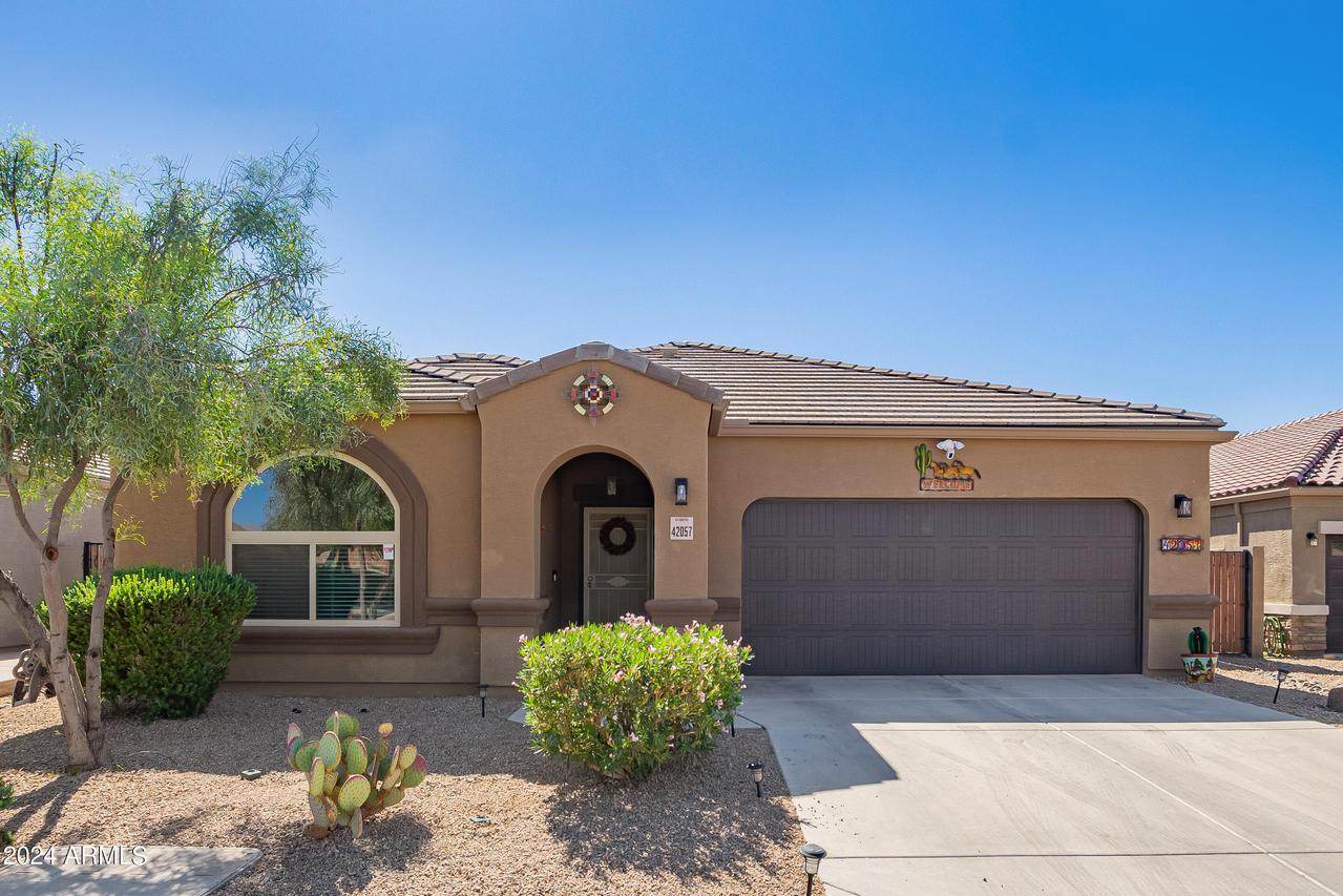 42057 W Manderas Ln., Maricopa, AZ 85138