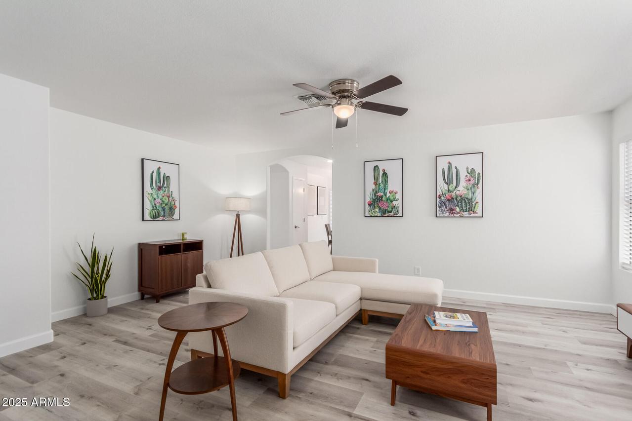 1021 E Nardini St., San Tan Valley, AZ 85140