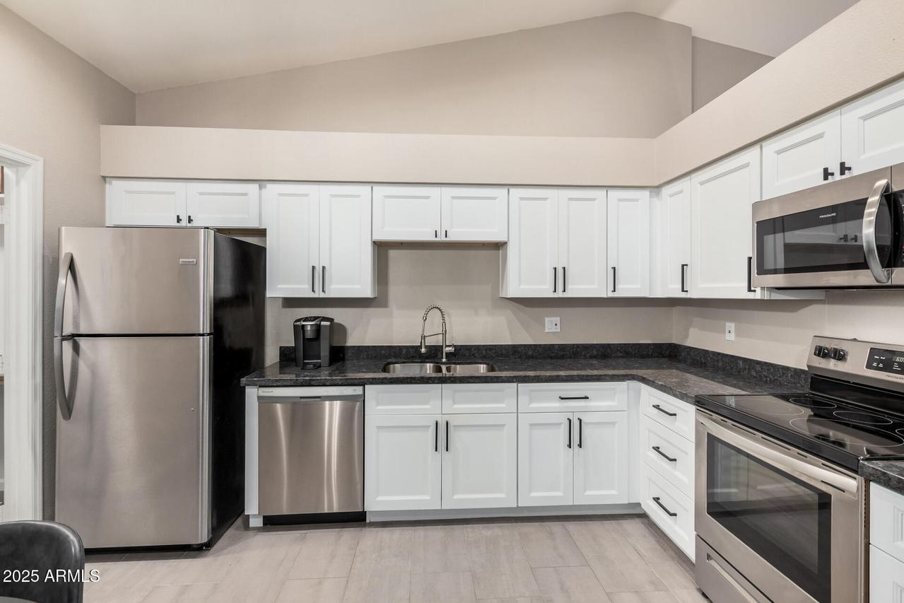726 S Nebraska St. #121, Chandler, AZ 85225