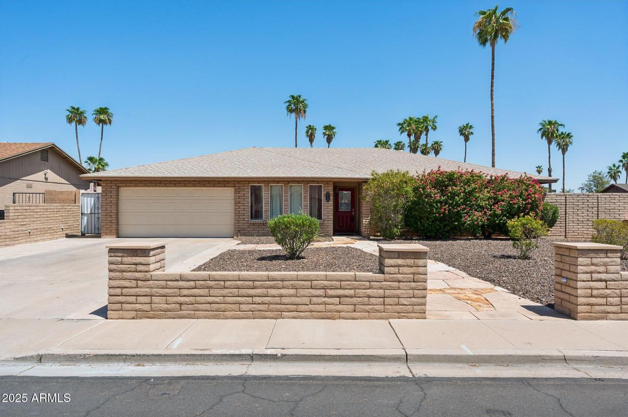 812 W Lindner Ave., Mesa, AZ 85210