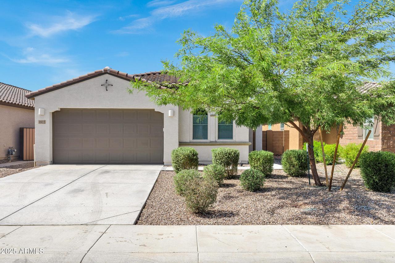 3522 E Dakota Dr., San Tan Valley, AZ 85143