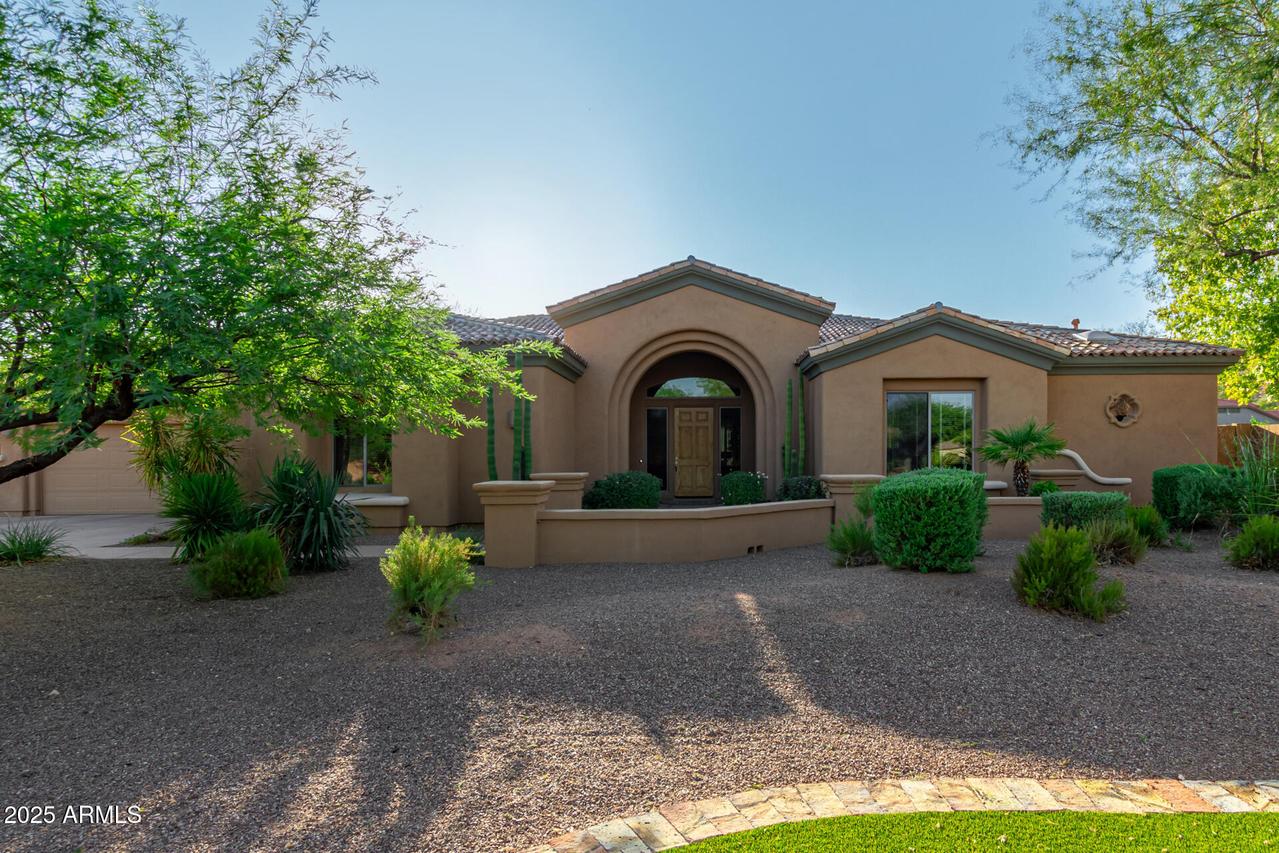 25410 N 46th Ln., Phoenix, AZ 85083