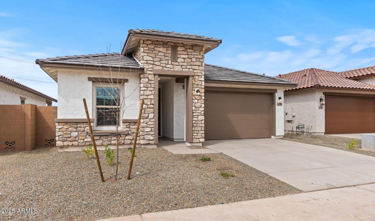 7426 S 76th Dr., Laveen, AZ 85339