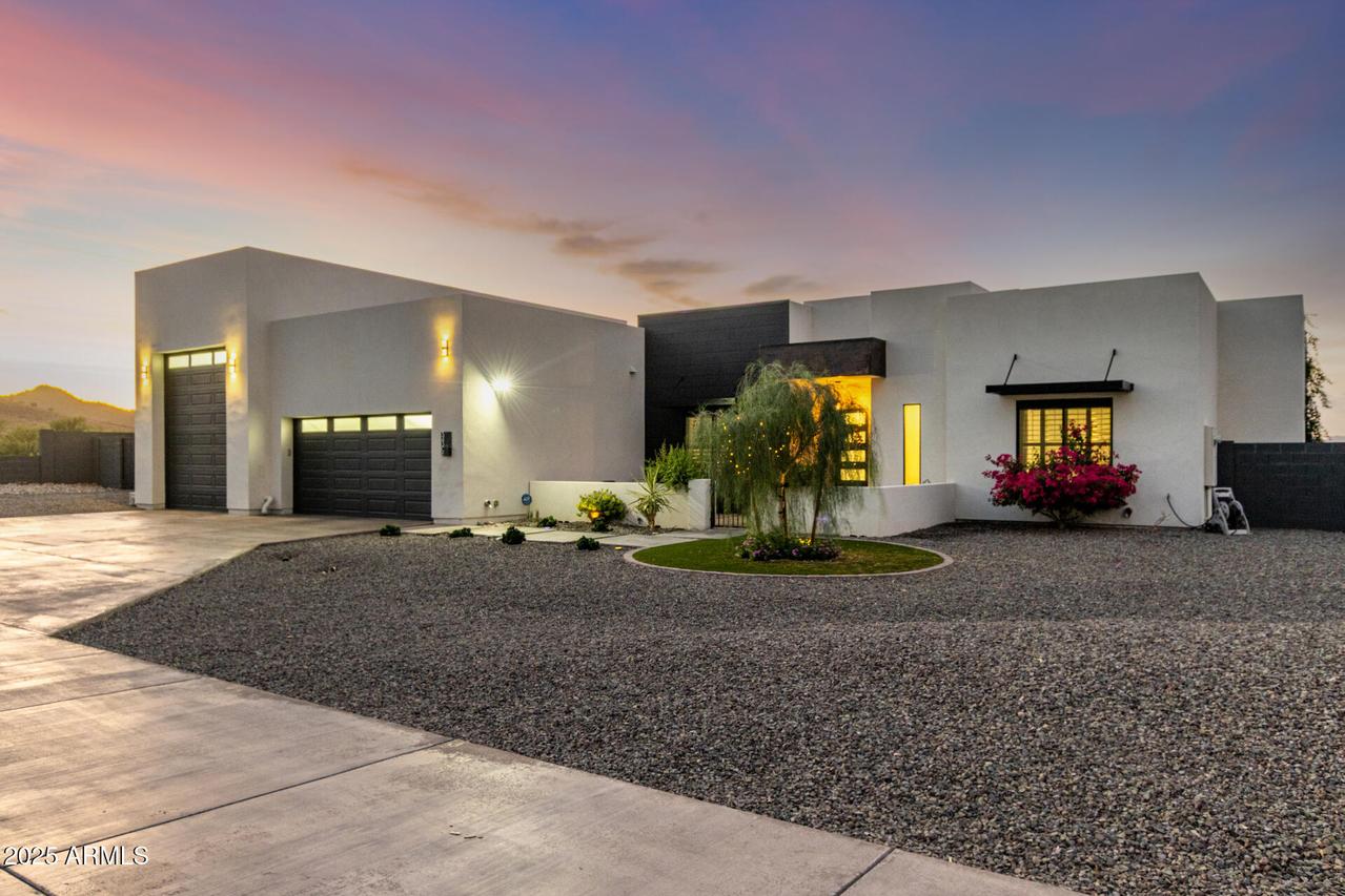 34306 N 6th Dr., Phoenix, AZ 85085