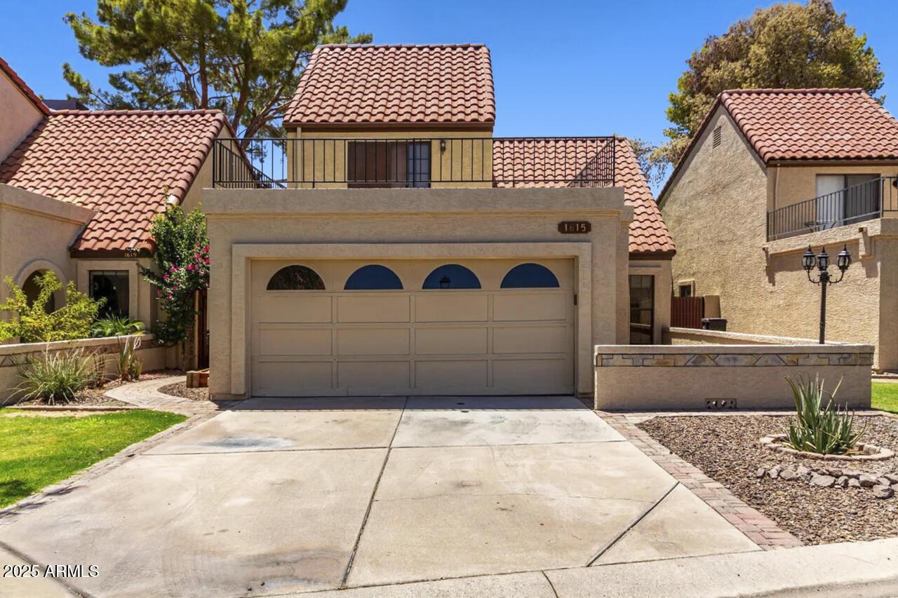 1615 E Redmon Dr., Tempe, AZ 85283