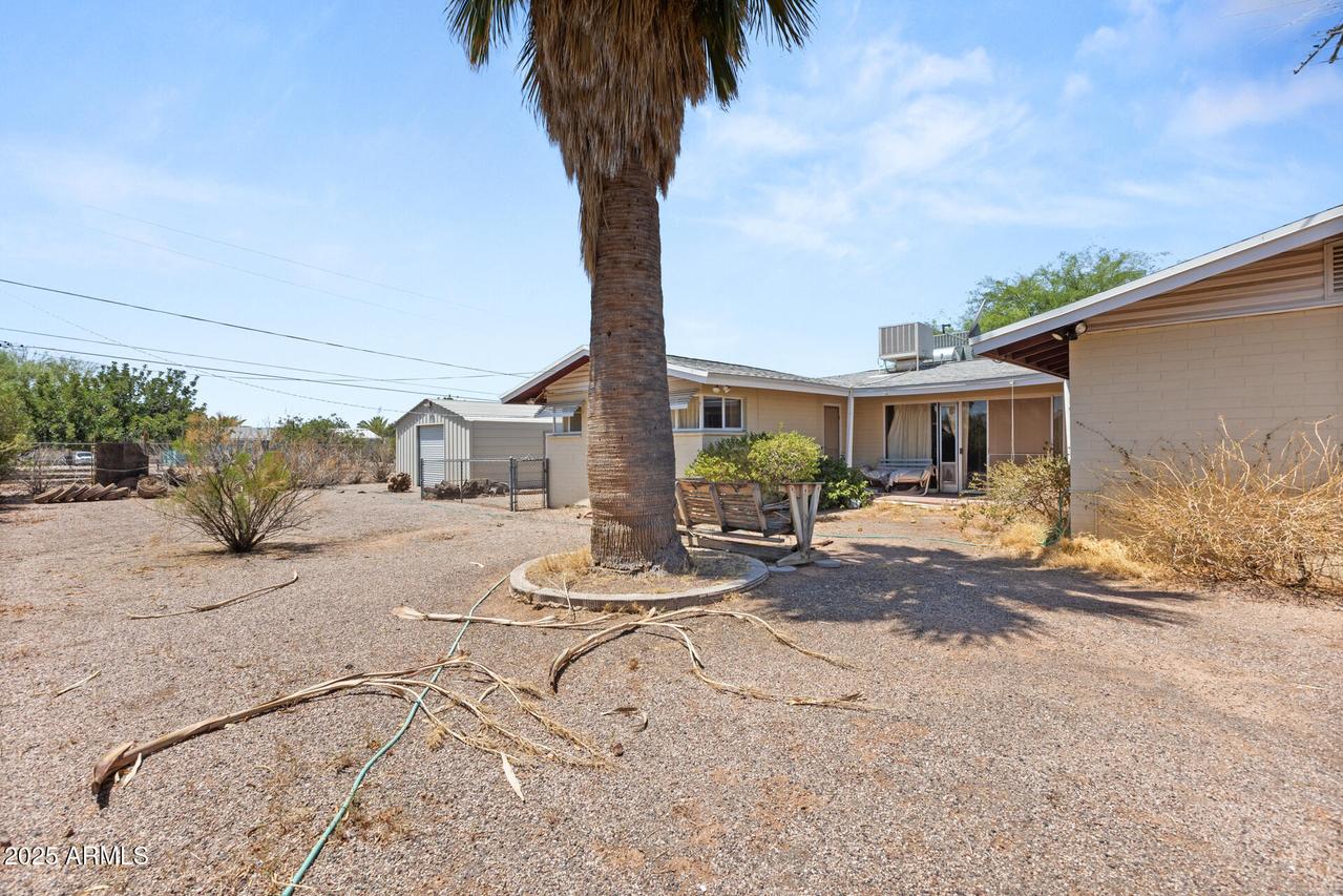 6423 E Boston St., Mesa, AZ 85205