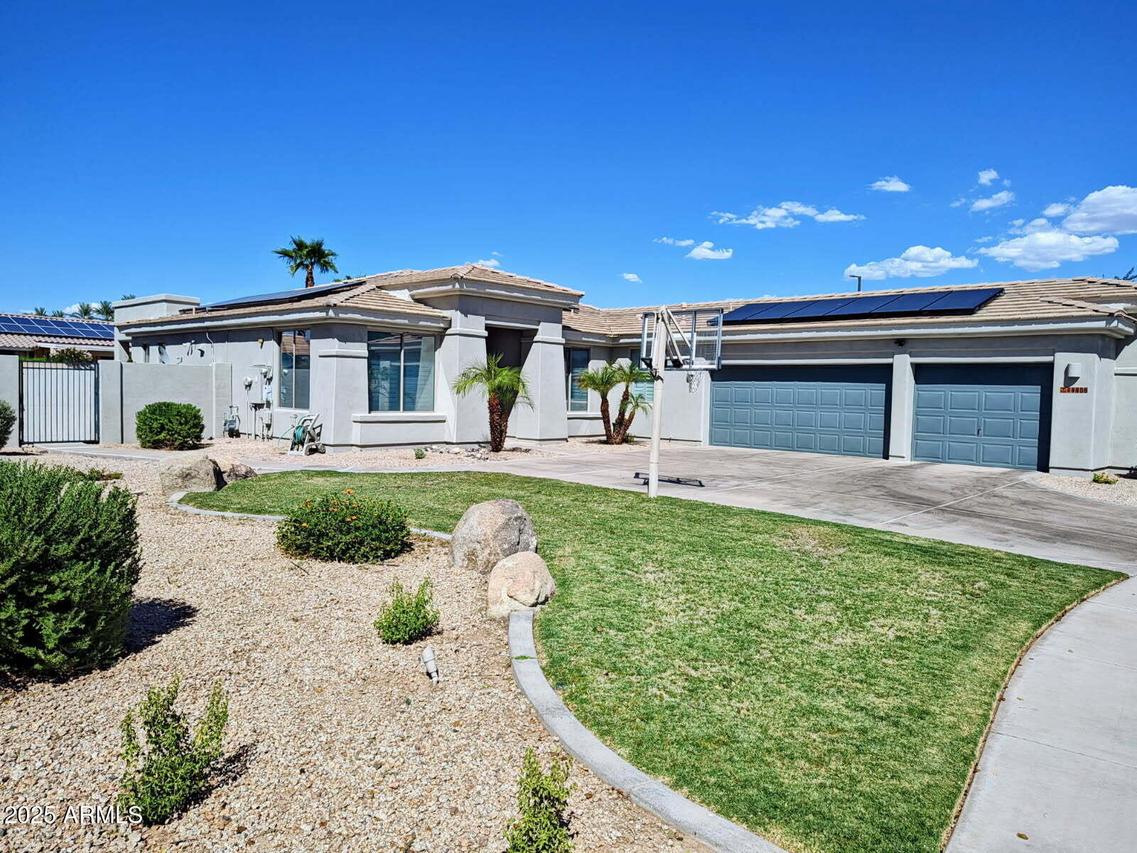 14408 W Wilshire Dr., Goodyear, AZ 85395