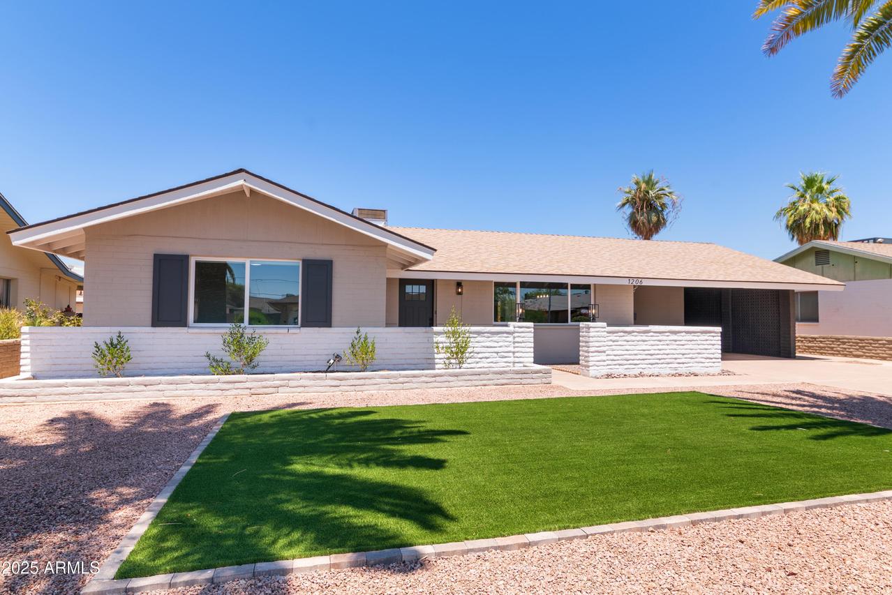 1206 E Loyola Dr., Tempe, AZ 85282