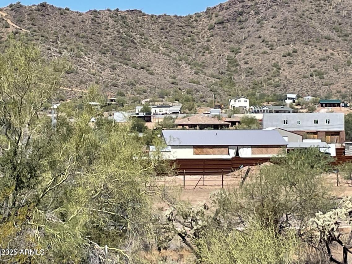 42605 N 6th Ave., New River, AZ 85087
