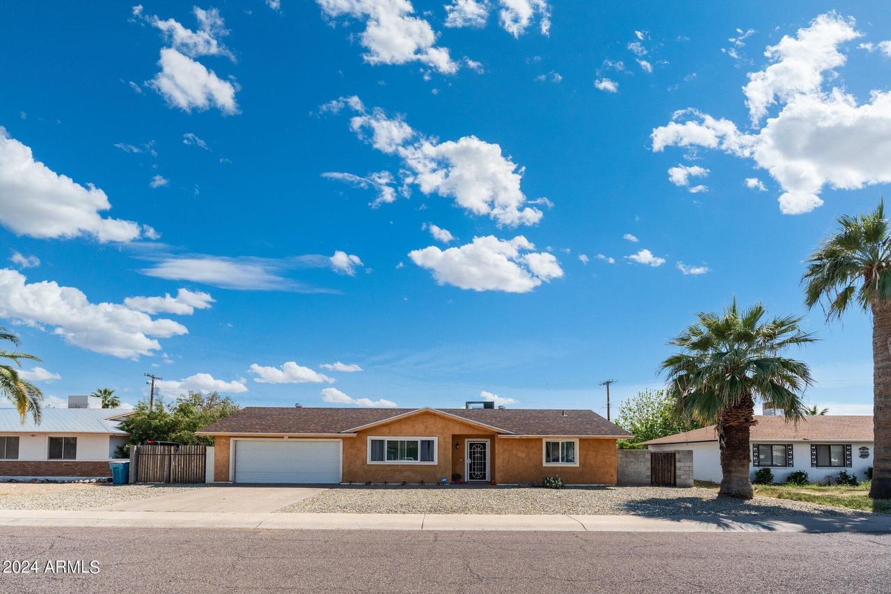 4201 W Townley Ave., Phoenix, AZ 85051