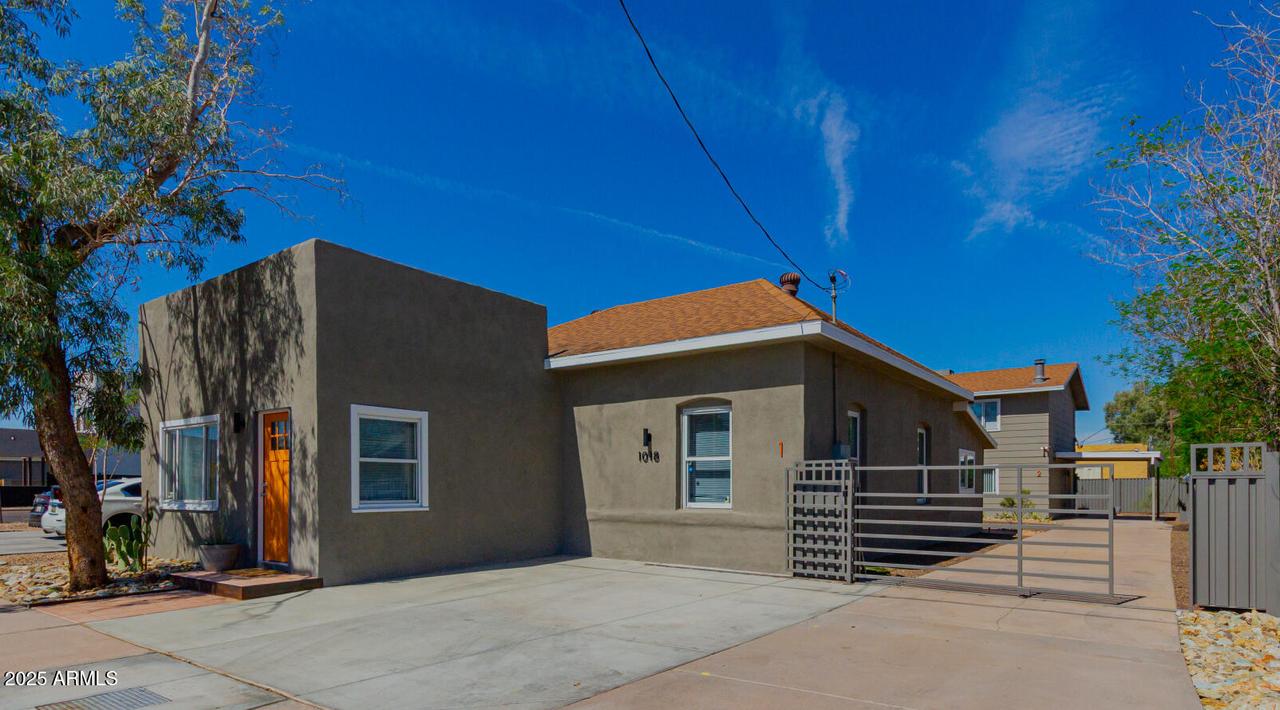 1018 S 4th Ave., Phoenix, AZ 85003
