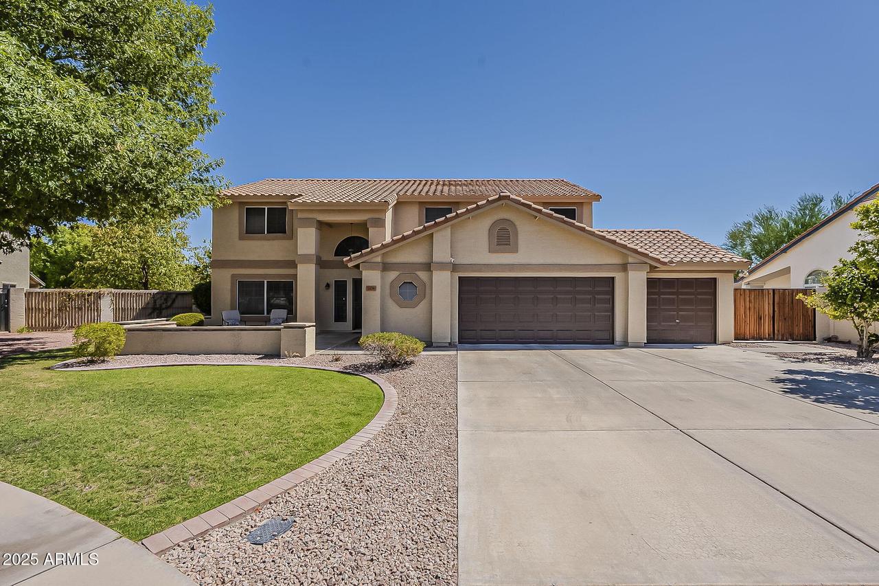 2029 E Lodge Dr., Tempe, AZ 85283