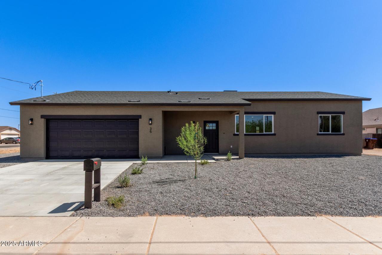 35 W Lincoln Ave., Coolidge, AZ 85128