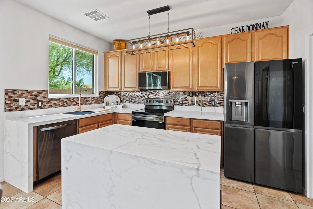 17413 W Mandalay Ln., Surprise, AZ 85388