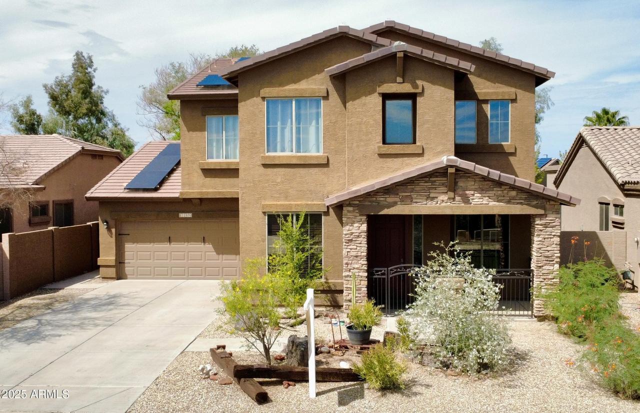 18152 W Paradise Ln., Surprise, AZ 85388
