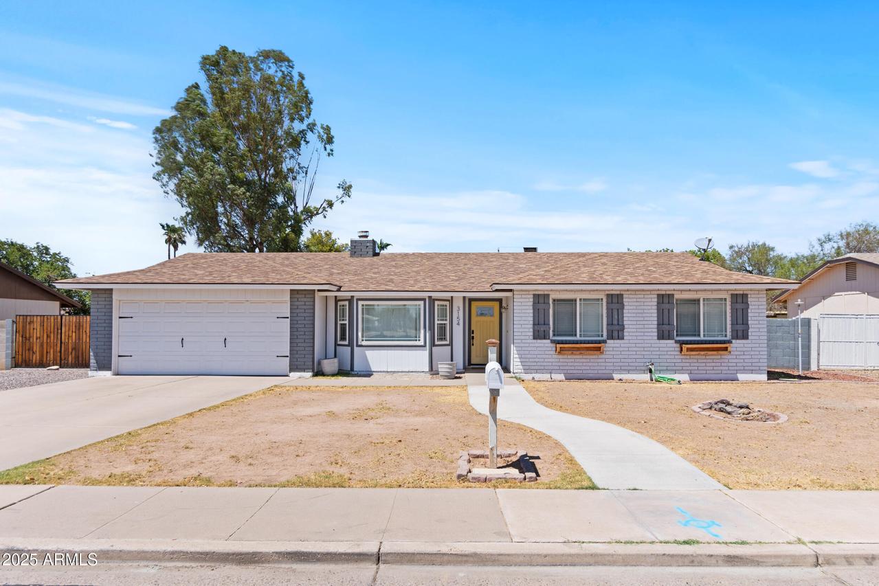 3154 E Dover St., Mesa, AZ 85213