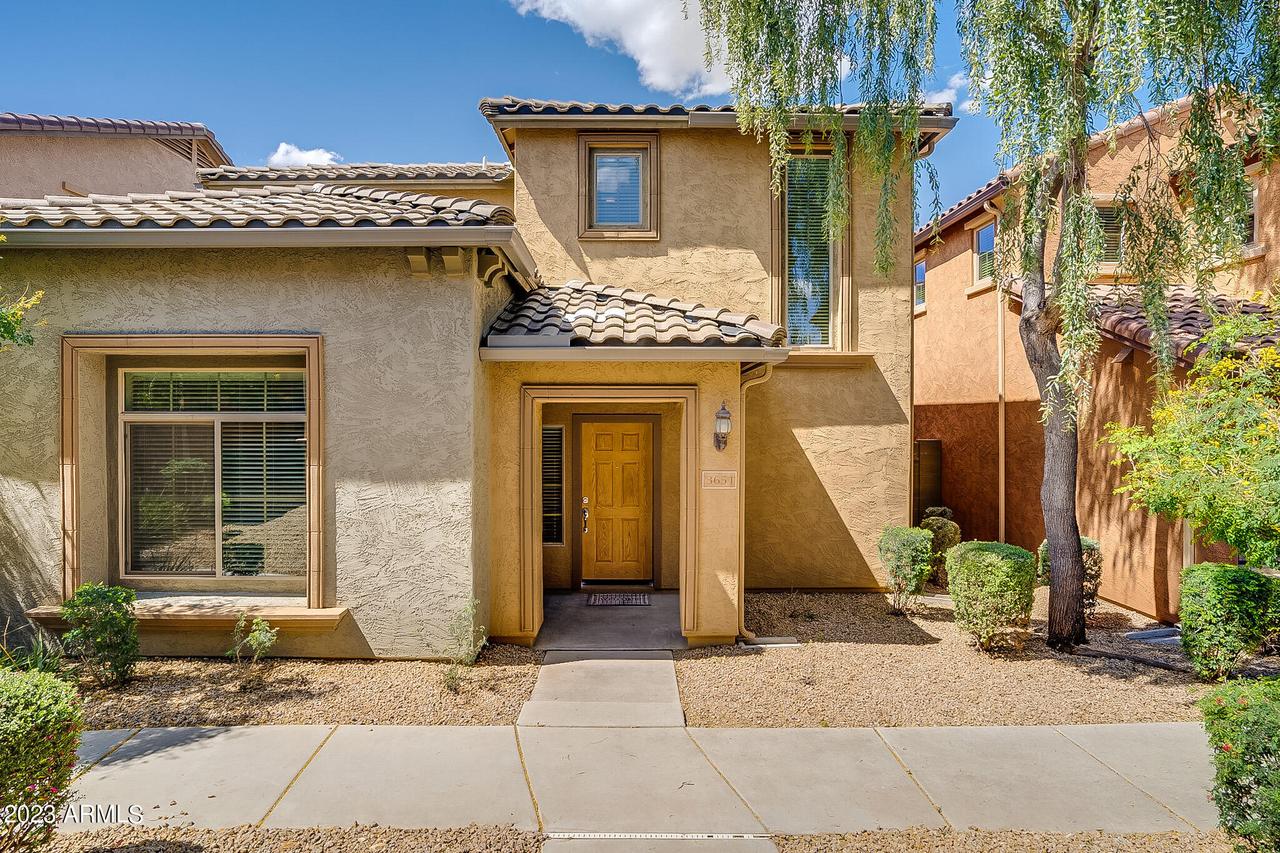 3651 E Zachary Dr., Phoenix, AZ 85050