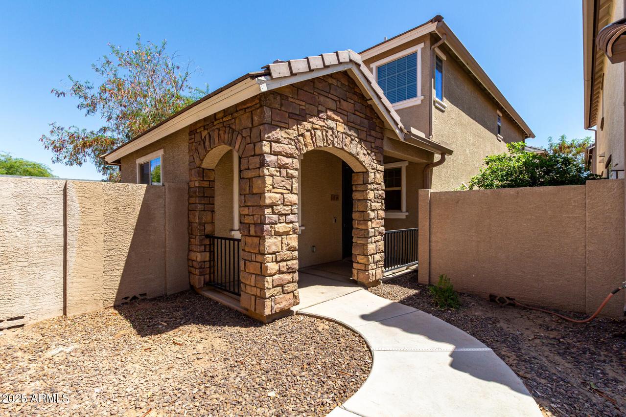 2735 N 73rd Dr., Phoenix, AZ 85035