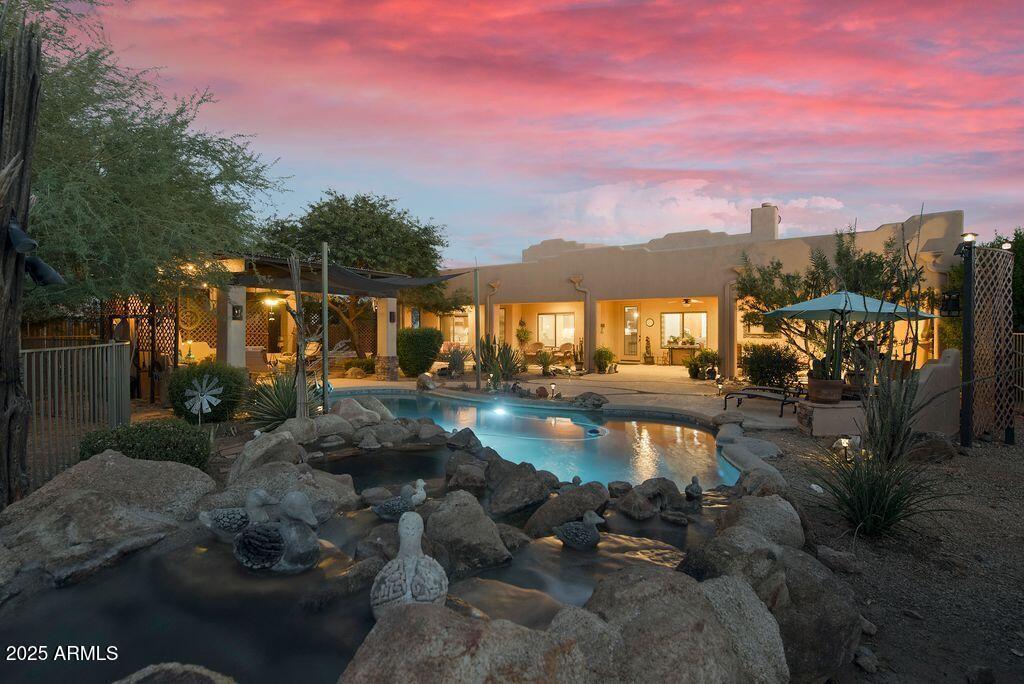 1016 E Desert Hills Estate Dr., Phoenix, AZ 85086