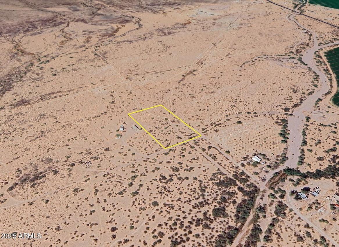 N 403rd Ave. #17, Tonopah, AZ 85354
