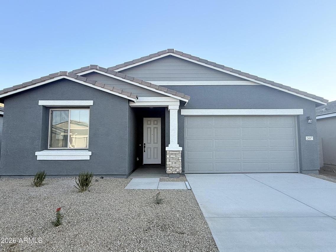 2487 E Rolling Prairie Ln., San Tan Valley, AZ 85140